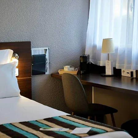 Hotel Sure By Western Biarritz Aeroport